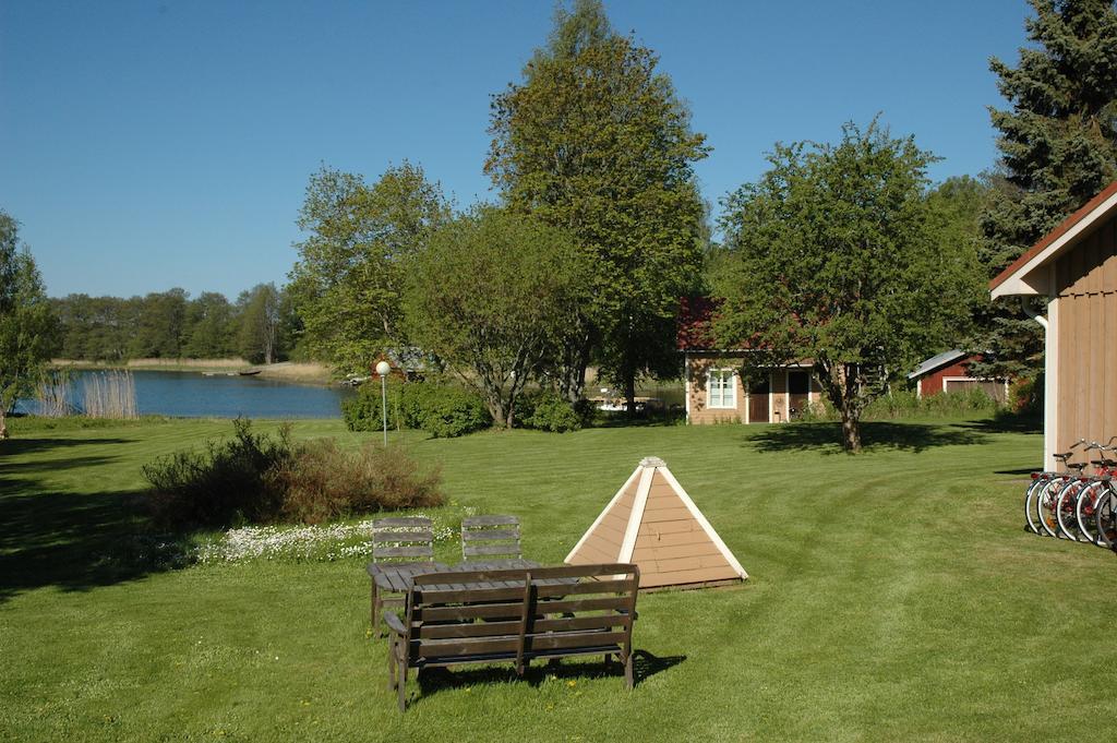 Gaestgard Christiansund Hotel Eckero Exterior photo