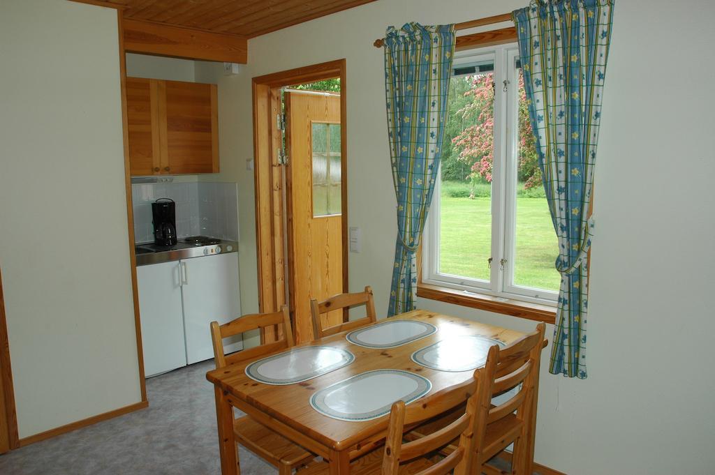 Gaestgard Christiansund Hotel Eckero Room photo